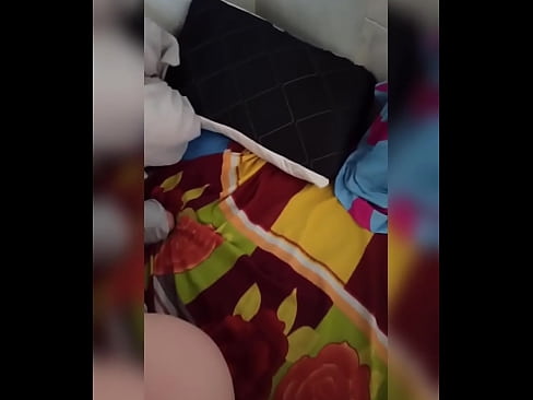 ❤️ منهنجي روم ميٽ گهر ۾ اڪيلي رهي ٿي ڇاڪاڻ ته هن جو مڙس موڪلن تي وڃي ٿو ۽ مان موقعو وٺان ٿو ته هن کي چوسان ۽ هن جي گدا کي کير سان ڀريان. فحش تي٪ sd.nomescriativos.top٪